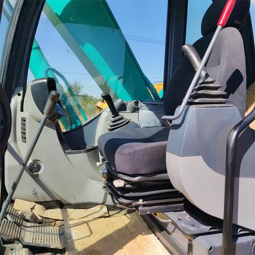 3m3鏟斗容量通用型二手挖掘機(jī) 機(jī)械式發(fā)動機(jī)的實(shí)用之選